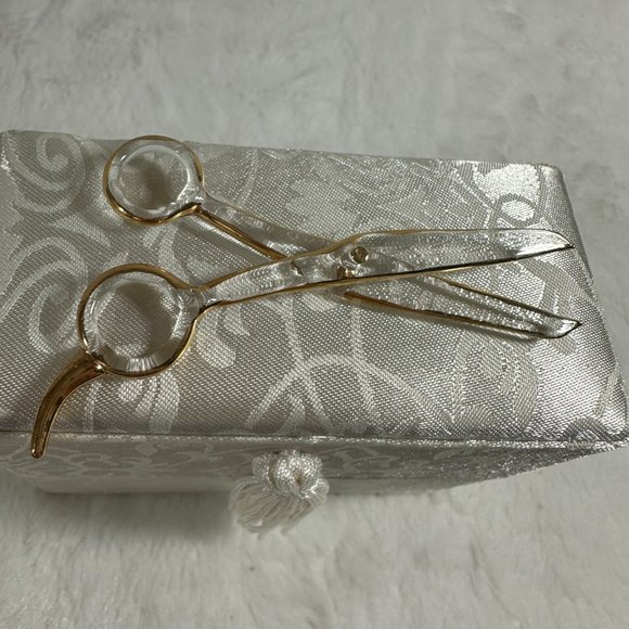 About Face Designs 1999-2009  Glass Scissors beautician Hair Stylist - Picture 6 of 8